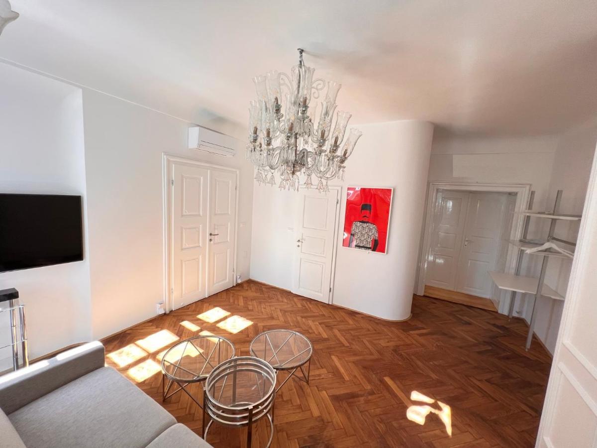 Ab Ljubljana - Breg Apartments Eksteriør billede