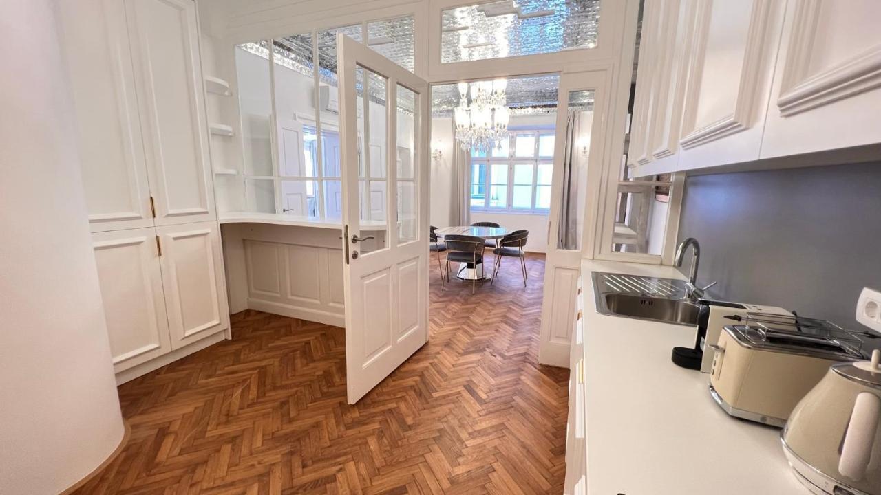 Ab Ljubljana - Breg Apartments Eksteriør billede