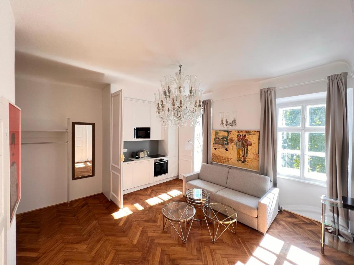 Ab Ljubljana - Breg Apartments Eksteriør billede