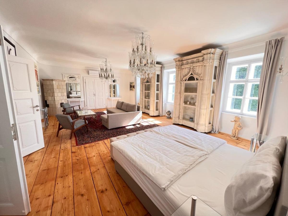 Ab Ljubljana - Breg Apartments Eksteriør billede